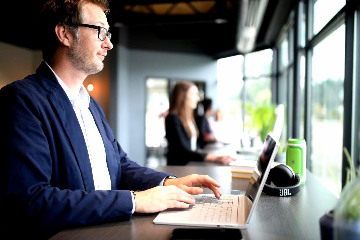 Professionelle Finanzberatung - Unser Team unterstützt Sie bei der Entwicklung gesunder Finanzgewohnheiten